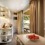 Campsite Awesome Stacaravan In Tar 4*