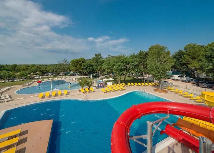 Awesome Stacaravan In Tar Poreč