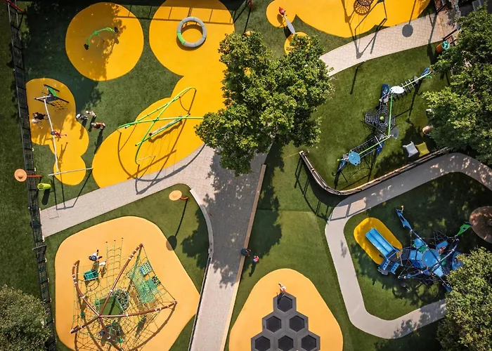 Awesome Stacaravan In Tar Campsite